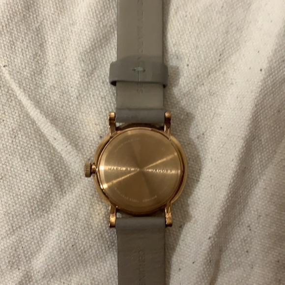 ✨SOLD✨ Marc Jacobs Watch - Picture 3 of 3